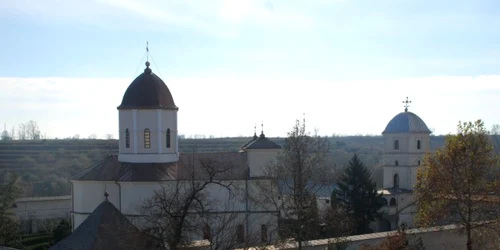 biserica 1