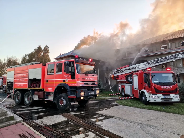 Incendiu la mănăstirea Izvorul Tămăduirii - Agigea