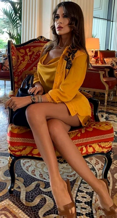 Cristina Mihaela  Dorobanțu, frumoasă  ca un fotomodel 