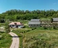 Proprietatea are 540 de metri pătrați și este alcătuită din trei clădiri. FOTO: sothebysrealty.com
