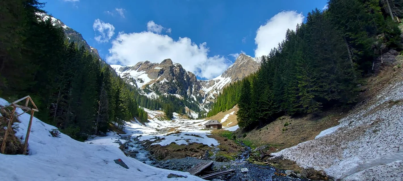 Traseul ce pornește din Valea Rea este unul foarte spectaculos FOTO Salvamont Argeș