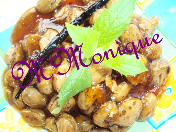 
    Dulceață de nuci verzi  