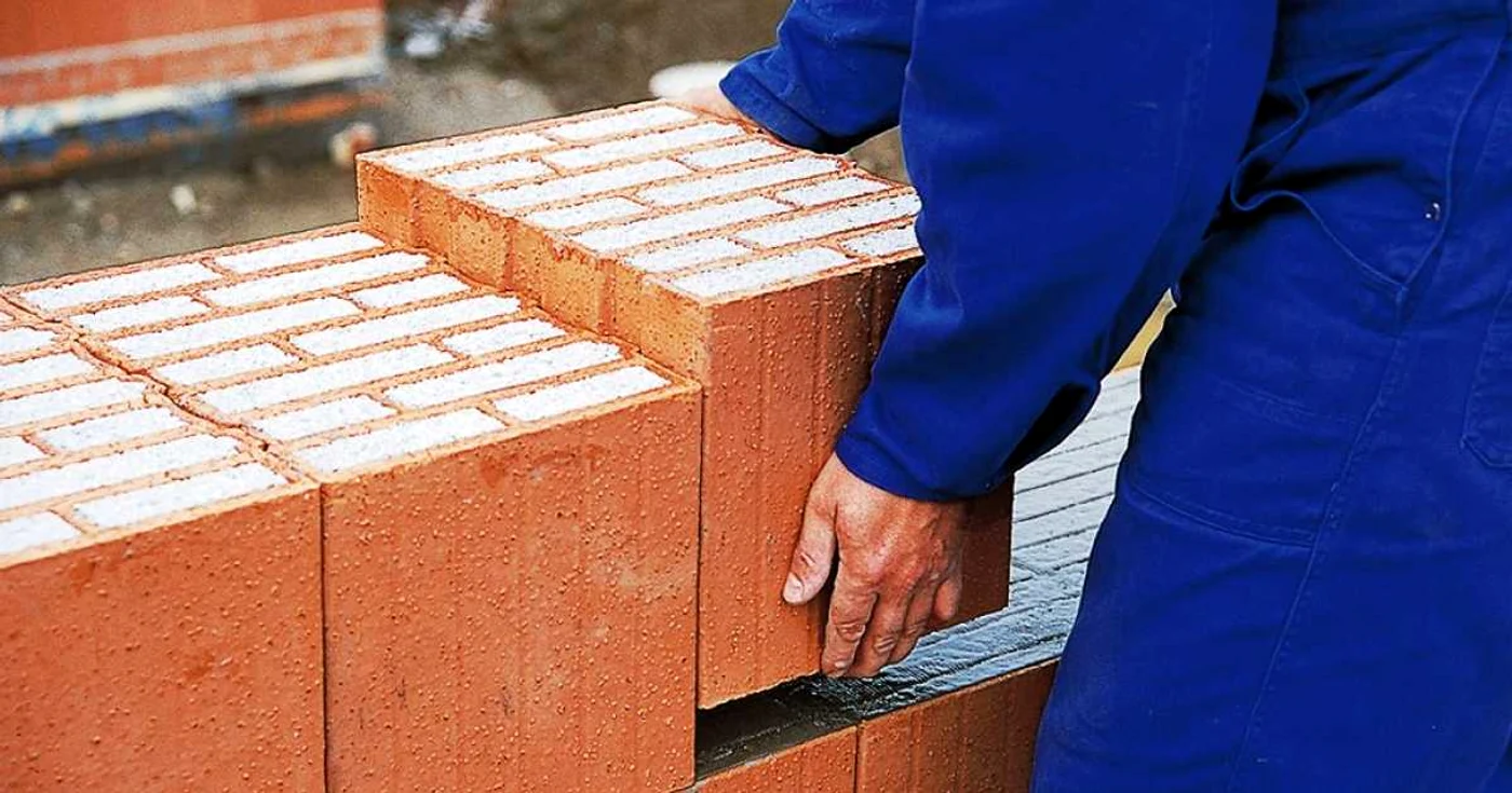 Aplicatia „123Casa!” acţioneaza ca un consilier personal şi poate fi alături de cei care construiesc