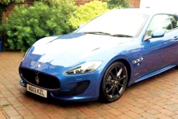 Vlad Chiricheş a devenit căpitanul naţionalei României şi câştigă la Tottenham 130.000 de euro pe lună