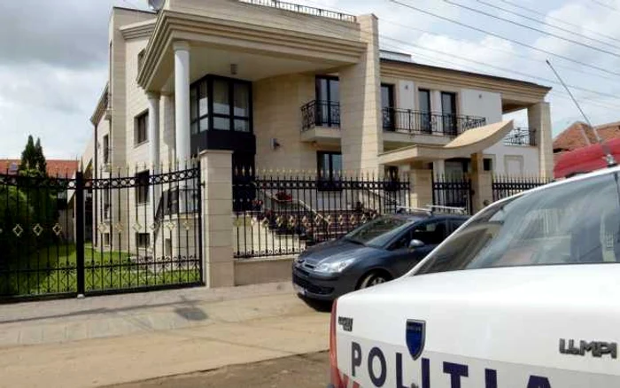 Imagine cu locuinta omului de afaceri Ilie Vonica din Sibiu FOTO Mediafax