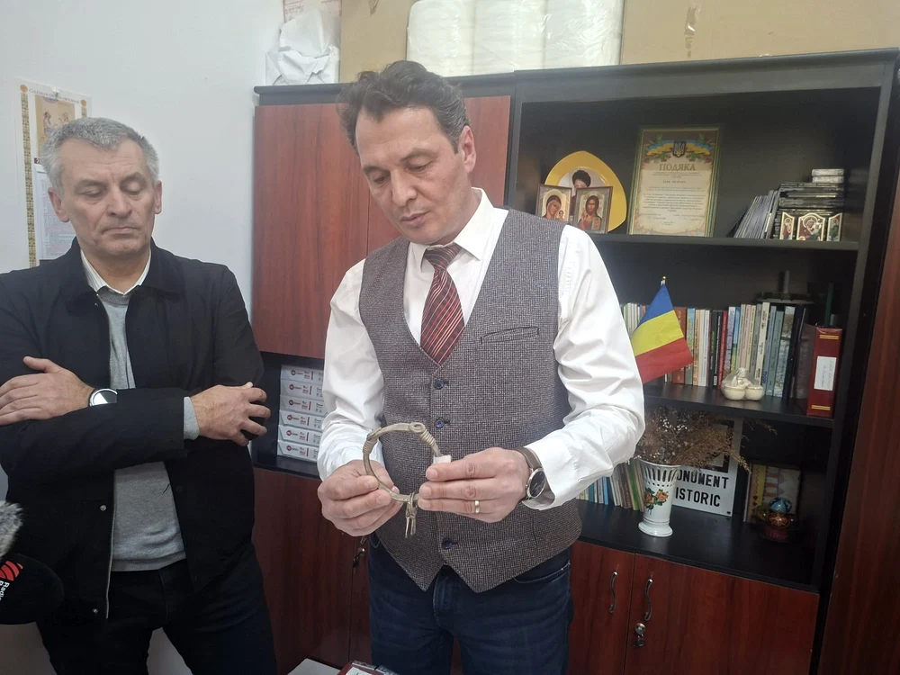 Brățări dacice descoperite la Botoșani FOTO Cosmin Zamfirache
