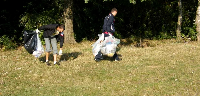 Deţinuţii vor ecologiza zona din apropierea penitenciarului