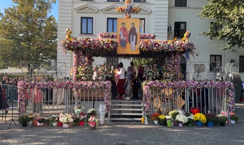„Soborul” de candidați la prezidențiale participă luni la Sfânta Liturghie de la Catedrala Mitropolitană din Iaşi