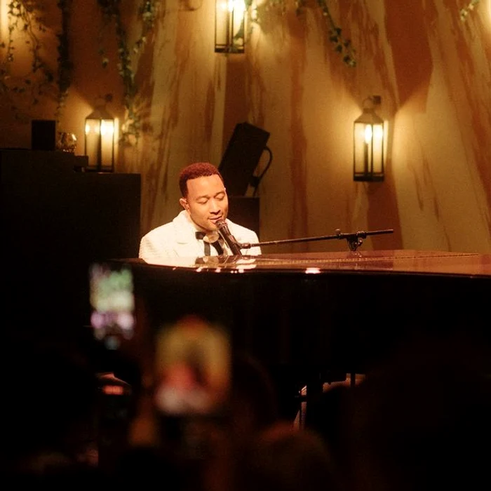 4 john legend prezentare chanel in dubai 2 jpg jpeg