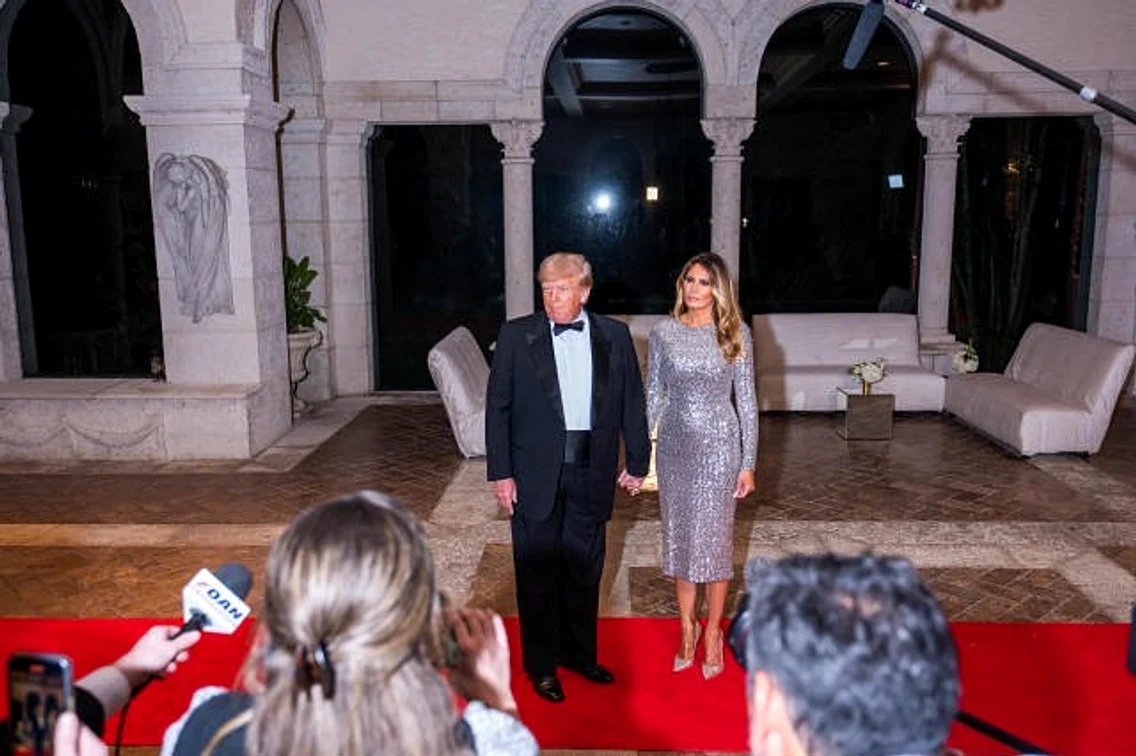 Revelionul sotilor Trump la Mar a Lago (3) jpg