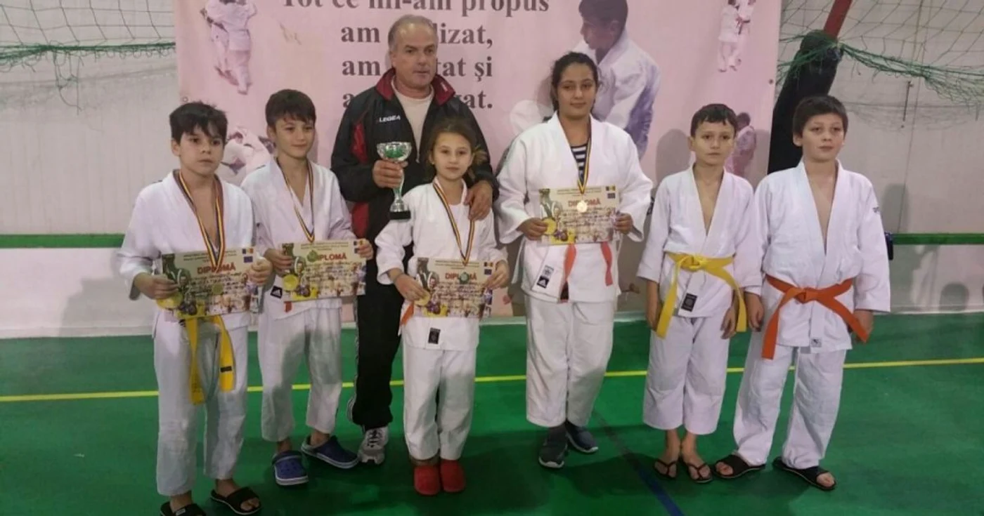 Judoka târgovişteni au îmbrăcat “Kimonoul de aur”