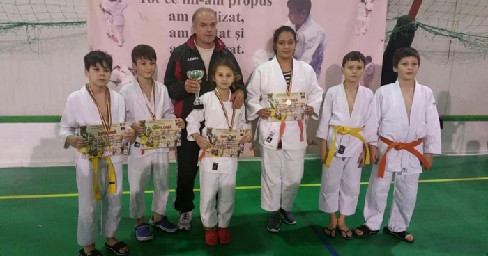 Judoka târgovişteni au îmbrăcat “Kimonoul de aur”