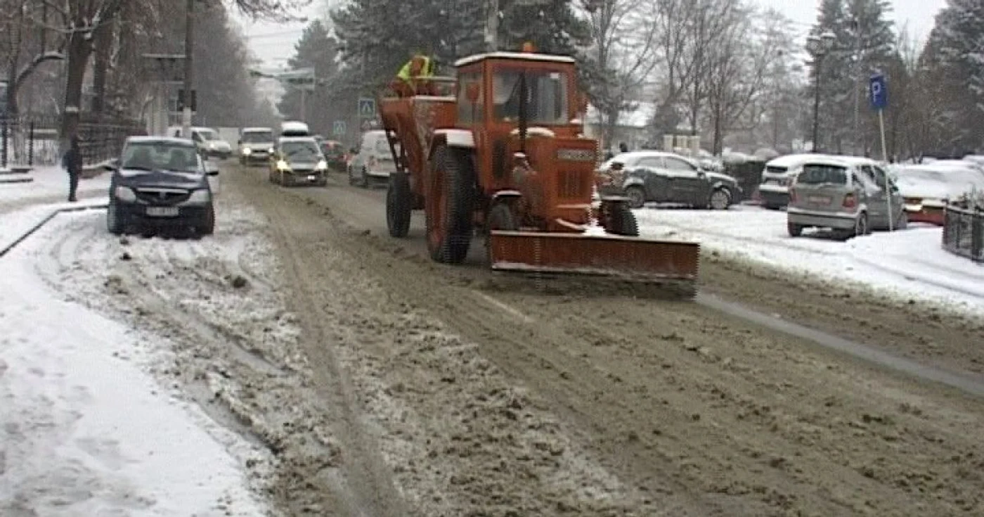 Primele ninsori la Braşov se anunţă în acest weekend în zonele înalte. FOTOArhivă.