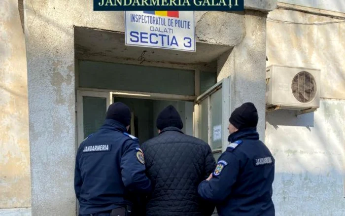 Şoferul beat a fost dus la Poliţie pentru audieri Foto: IJJ Galaţi