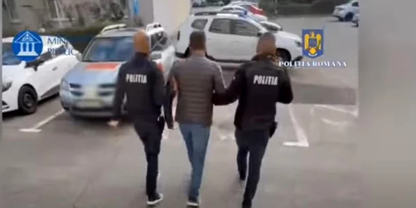 director reţinut arges poliţia romana jpg