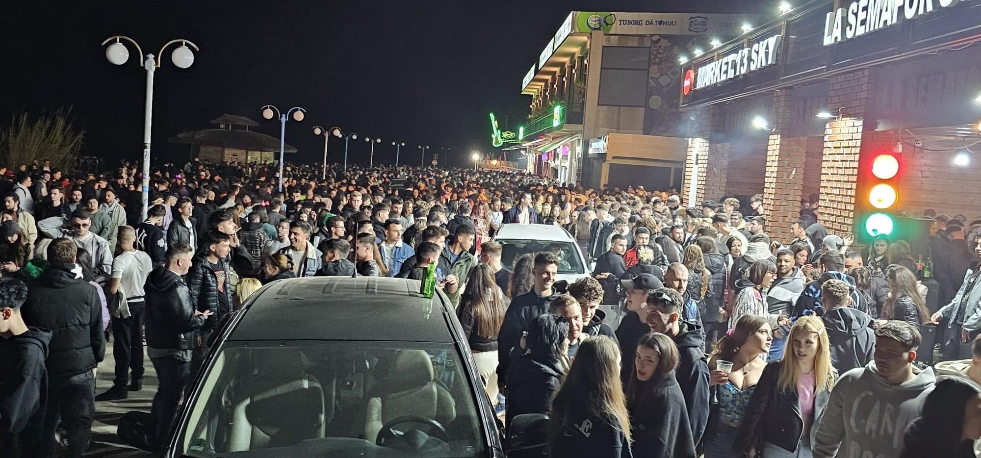 Mihai Mărgineanu avertizează părinții: „Ce fac copiii la Vama Veche?” Mihai Mărgineanu avertizează părinții: „Ce fac copiii la Vama Veche?”