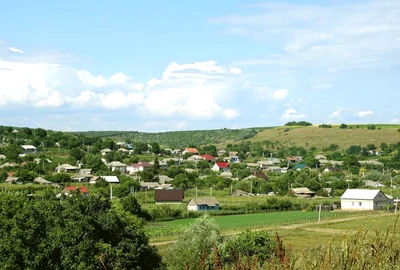 Sat Moldova FOTO Calm md jpg