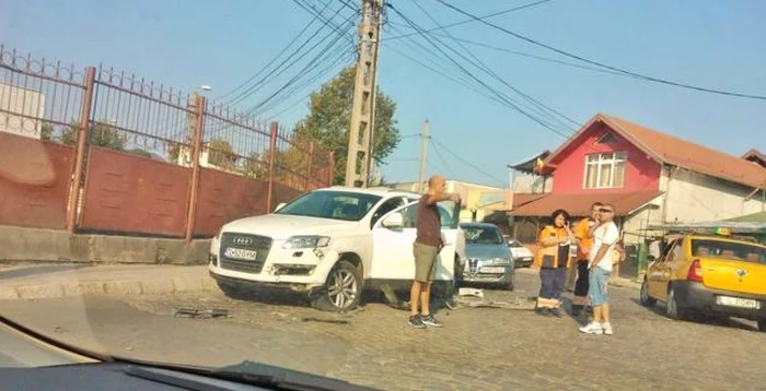 Accident pe strada Rezervorului din municipiul Tulcea FOTO Adevărul