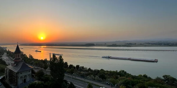Insula de mijlocul Dunării de la Galați, obiectiv de atracție, sursa C Mazilu (2) jpeg