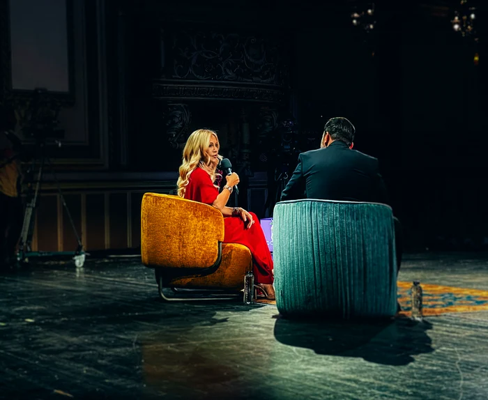 Publicul a venit să o vadă și să o asculte pe Anastasia Soare / foto: click