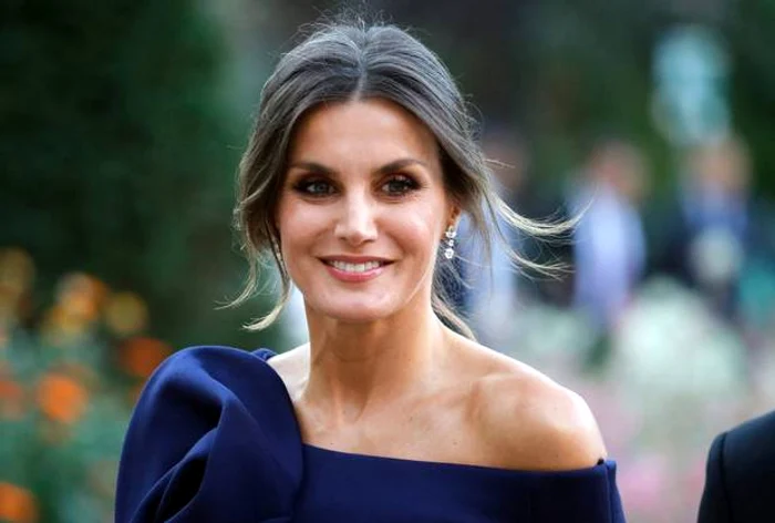 Letizia a Spaniei a purtat exact aceeași rochie ca cea a unei femei din public Foto: Arhivă