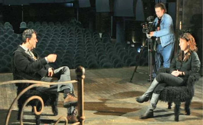 Echipa „Weekend Adevărul“ s-a întâlnit cu Alexandru Darie la Teatrul Bulandra p Fotografii: eduard enea