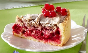 tarta cu coacaze jpeg