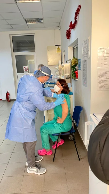 Ţările UE au început vaccinările anti-COVID la 27 decembrie