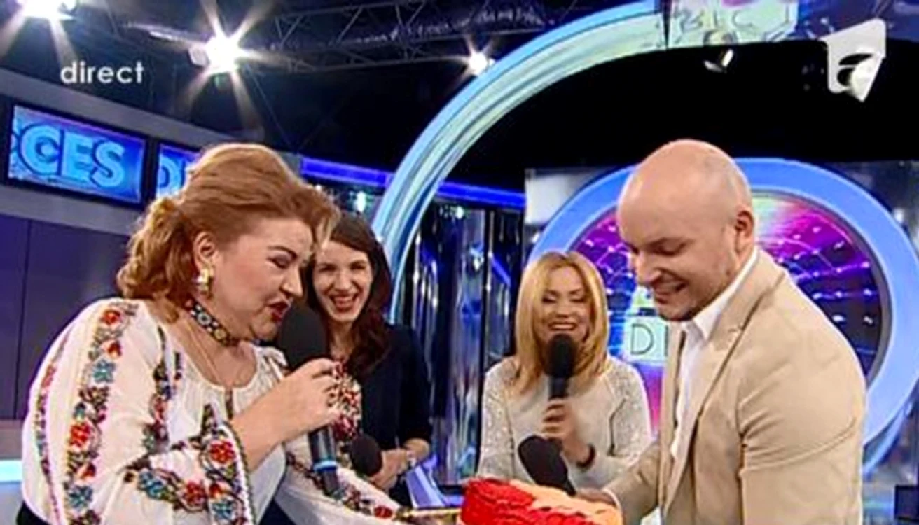 Maria Cârneci a aflat în direct că va fi bunică