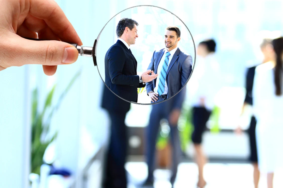 
    Angajatorii sunt ținuți sub lupă de guvernanți, pentru a fi siguri că respectă măsurile și nu-i vor concedia mai repede pe cei întorși din șomaj tehnicFoto: Shutterstock  
