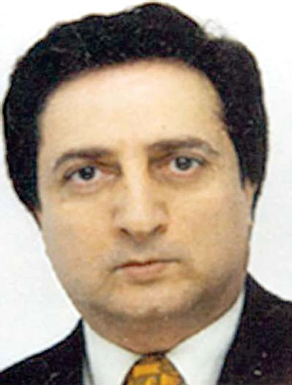 Milionarul Shoja Shojai