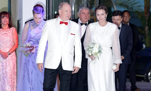 Prințul Albert și Prințesa Charlene la bal (5) jpg