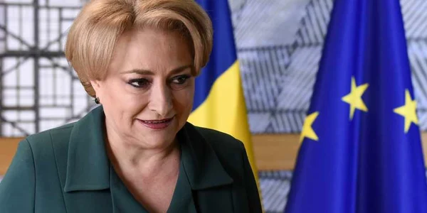 Viorica Dăncilă steag Uniunea Europeana UE FOTO AFP