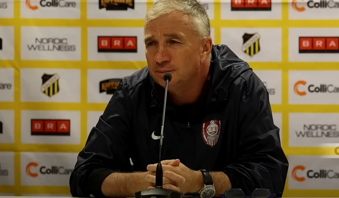 Dan Petrescu pleacă pentru a patra oară de la CFR Cluj (FOTO: Captură Youtube/CFR Cluj)