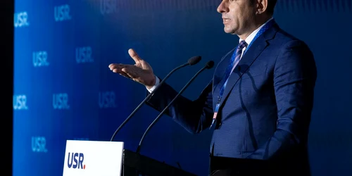 Ștefan Pălărie liderul senatorilor USR foto facebook jpg