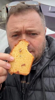 Rețeta Prăjiturii cu mălai și urdă a la Marius Gălan