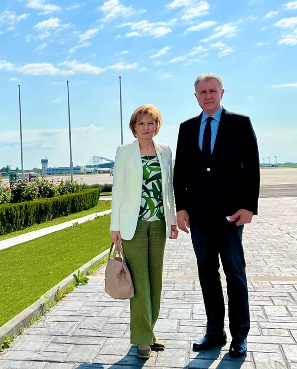 Majestatea Sa Margareta si Principele Radu la nunta regala din Iordania Casa Regala (1) jpg
