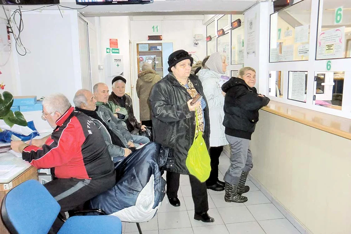 La CARP-Omenia sunt cozi în fiecare zi