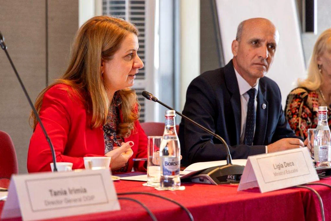 Ligia Deca la întâlnirea Centrelor Județene de Resurse și Asistență Educațională  - Foto Facebook 