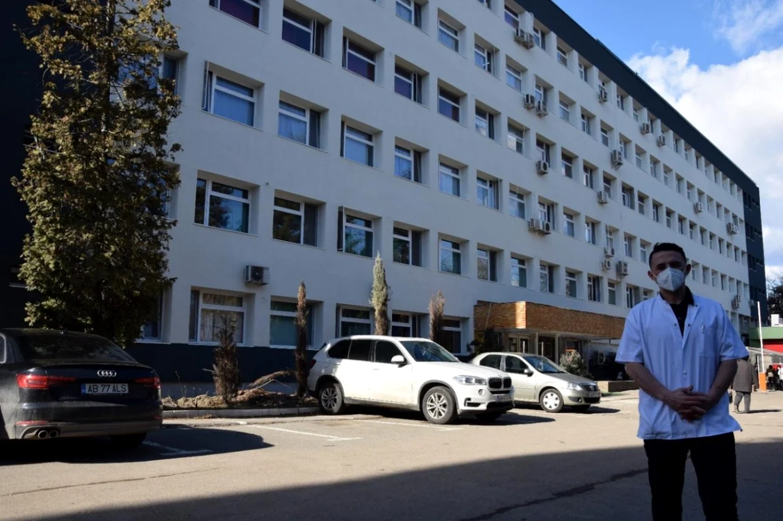 Ultima operaţie a fost realizată de medicul Cristian Ţibea. Foto: Spitalul Judeţean Alba