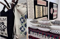 Vernisajul expoziției „Tradiție și metamorfoză. Textile brodate la fir din Câmpia Transilvaniei și reinterpretări", la Muzeul Etnografic al Transilvaniei