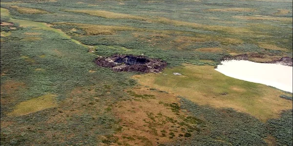 Al doilea crater din Peninsula Yamal FOTO The Moscow Times