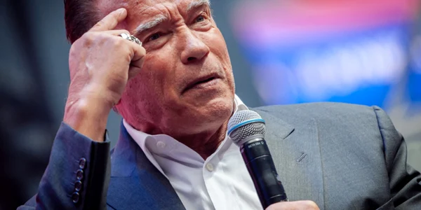 Arnold Schwarzenegger jpg