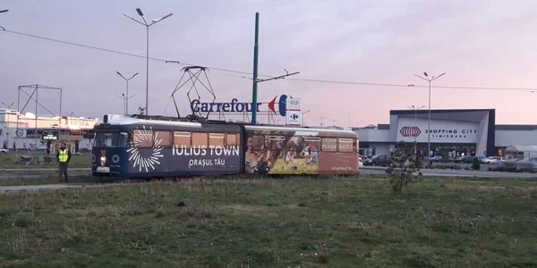 Tramvai la Shopping City Timişoara