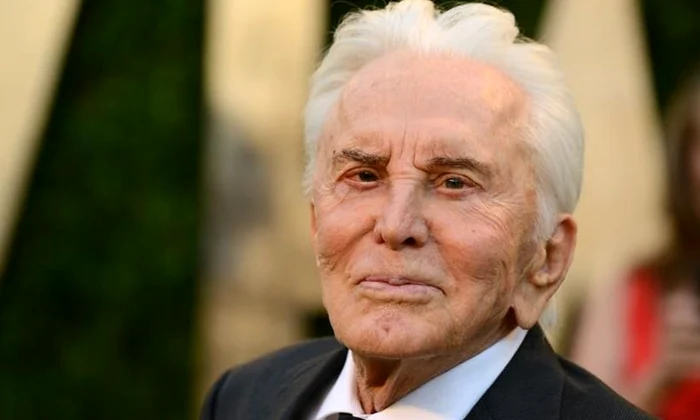 Kirk Douglas la 99 de ani: 90 de filme, două soții și mai multe amante jpeg