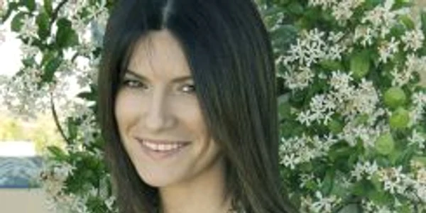 laura pausini foto roton