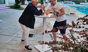 ovidiu lipan tandarica dan negru jpeg