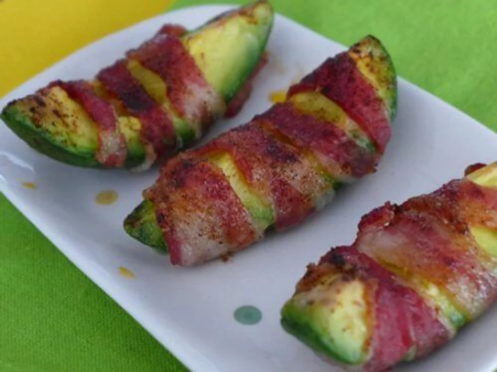 1 rulouri de avocado cu bacon jpg jpeg