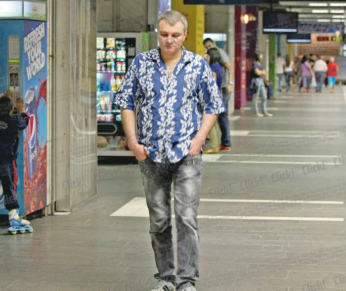 
    Remus Tudor a lăsat lumea în 1990 şi a redescoperit-o, cu bune şi cu rele, 22 de ani mai târziu.  