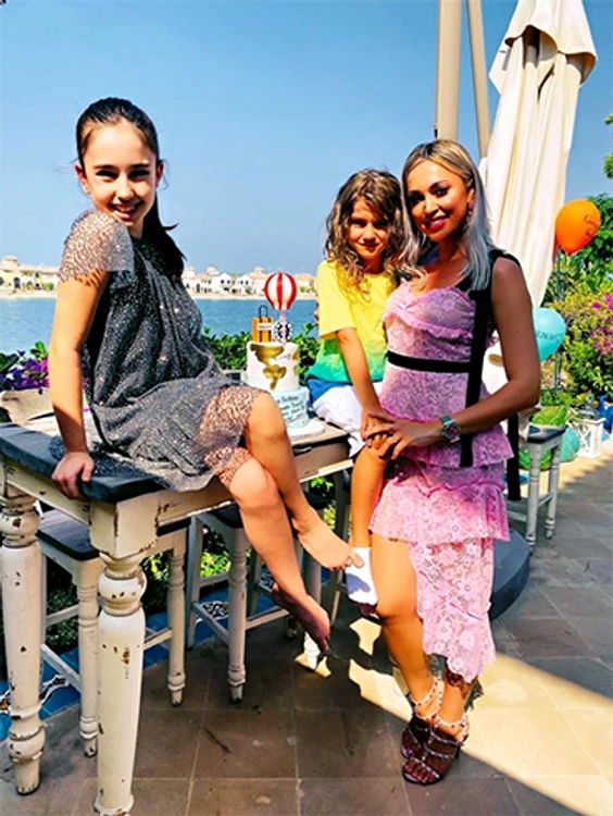 Soţii Zenga au doi copii, pe Samira şi pe Walter jr.